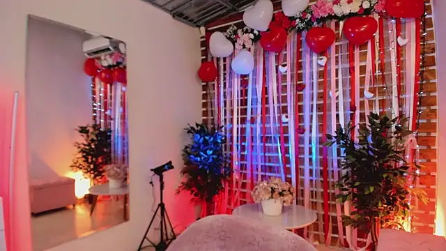 Sapphire Venuss online show from 02-12-26, 01:22