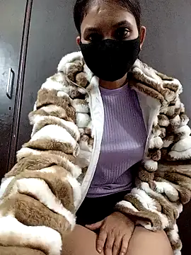 SHALU-KUMARI online show from 12-13-24, 06:49