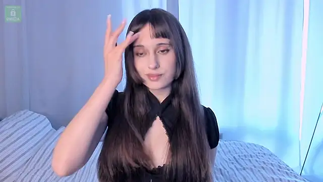 Snapshot of erika_hoiree chatting on 06-21-26, 10:07 erika hoiree online show from 06-21-26, 10:07
