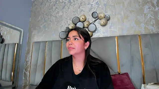 KimDevinne online show from 02-08-26, 03:10