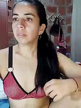 Snapshot of anngela01 chatting on 12-26-24, 10:52 anngela01 online show from 12-26-24, 10:52