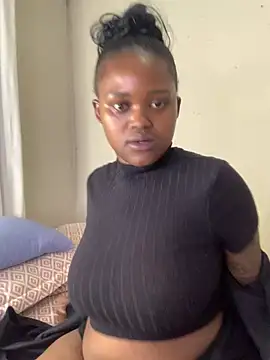 Snapshot of ThickPearlx23 chatting on 07-09-26, 12:37 ThickPearlx23 online show from 07-09-26, 12:37