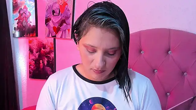 Mila nixon02 online show from 06-25-26, 04:55
