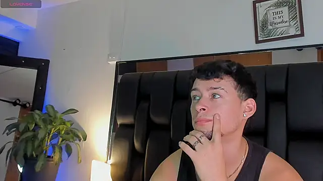 JadeSmiith  online show from 01-13-26, 11:21