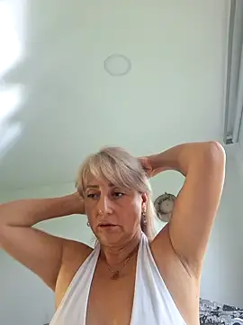 almaluna7 online show from 02-10-26, 10:03