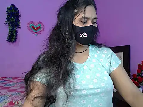 Hot Maleka online show from 04-08-26, 01:38