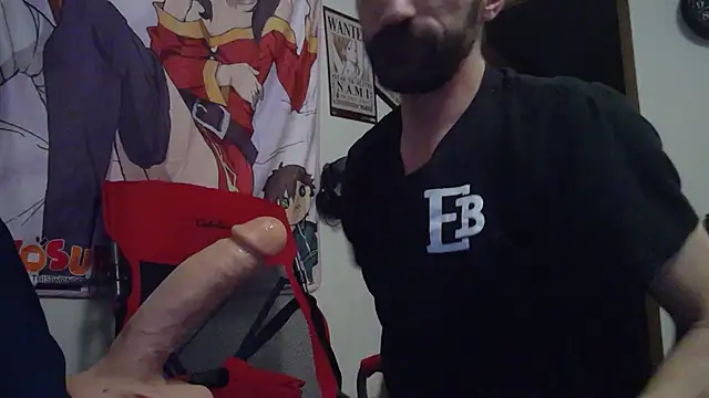 Snapshot of SlammyDjr chatting on 12-22-24, 07:33 SlammyDjr online show from 12-22-24, 07:33