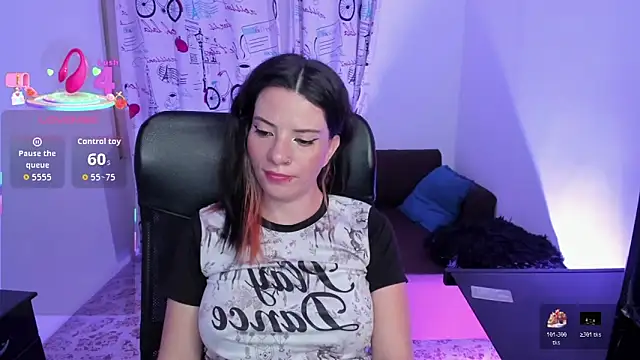 DanaaRey online show from 11-10-25, 04:17