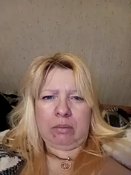 Snapshot of Lauri_scherri chatting on 03-14-26, 10:37 Lauri scherri online show from 03-14-26, 10:37