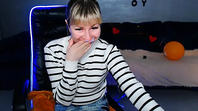 Incredible Ariela online show from 03-07-25, 01:29