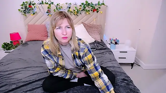 Incredible Ariela online show from 10-23-25, 10:58