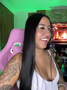 Tamara Roberts1 online show from 12-27-24, 05:20