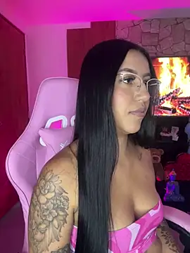 Tamara Roberts1 online show from 01-14-25, 01:58