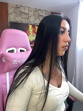 Tamara Roberts1 online show from 01-15-25, 09:20