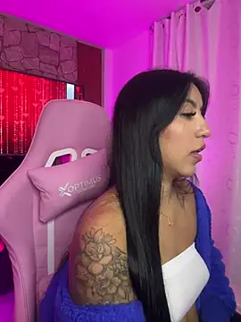 Tamara Roberts1 online show from 02-08-25, 02:36