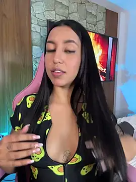 Tamara Roberts1 online show from 03-13-25, 02:38