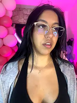 Tamara Roberts1 online show from 10-02-25, 01:01