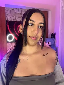 Tamara Roberts1 online show from 11-20-25, 03:18