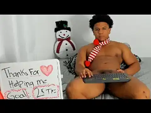 Snapshot of May_Dylan1 chatting on 11-19-25, 05:18 May Dylan1 online show from 11-19-25, 05:18