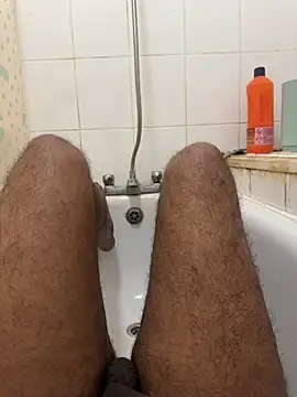 Snapshot of Rahul_sub chatting on 12-23-24, 08:33 Rahul sub online show from 12-23-24, 08:33