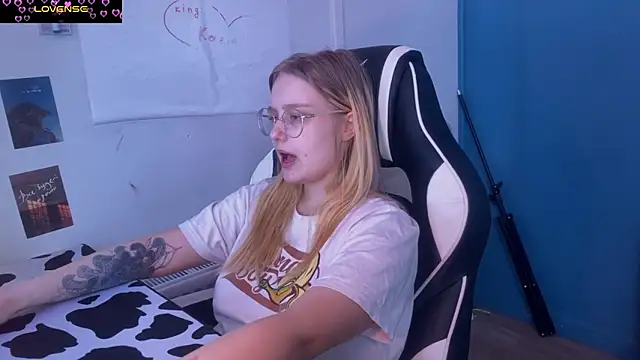 JacyWinslat online show from 03-10-25, 10:48