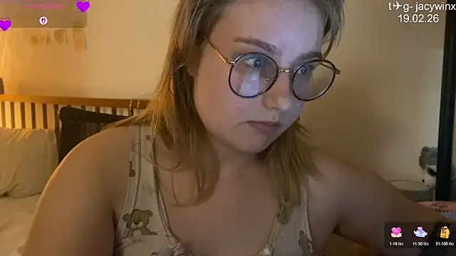 JacyWinslat online show from 02-19-26, 11:39