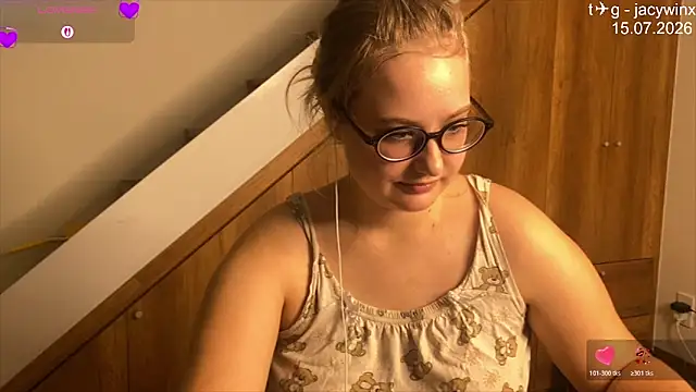 Snapshot of JacyWinslat chatting on 07-15-26, 08:47 JacyWinslat online show from 07-15-26, 08:47