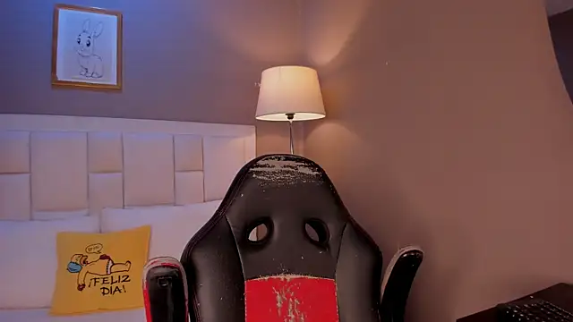 Nick Collins18 online show from 04-20-26, 08:21