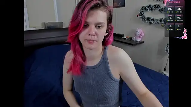 Snapshot of JulieTaylors chatting on 05-28-26, 10:07 JulieTaylors online show from 05-28-26, 10:07