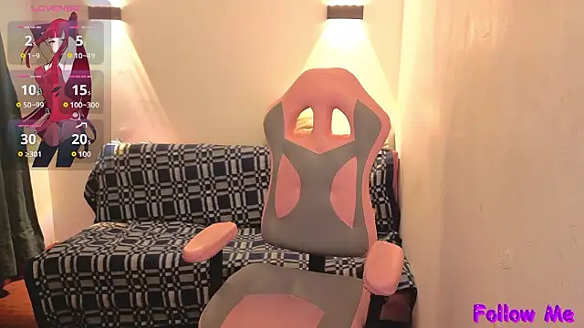 Snapshot of vittorialombardi__ chatting on 02-17-26, 07:16 vittorialombardi online show from 02-17-26, 07:16