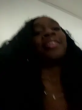 Snapshot of EscorpiLeoncita chatting on 01-11-26, 10:26 EscorpiLeoncita online show from 01-11-26, 10:26