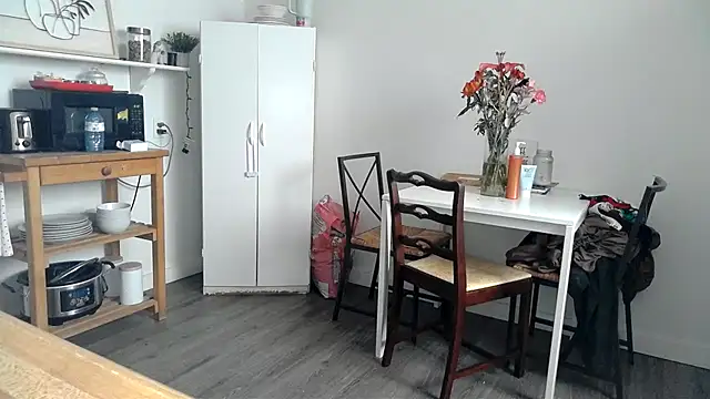 Kittyymaze1 online show from 02-12-26, 12:55