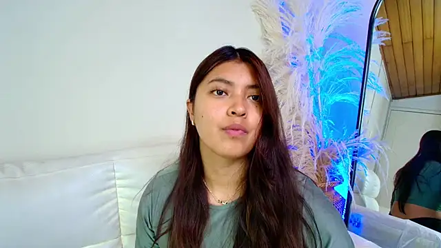 Rebeca Williams  online show from 02-18-25, 08:47