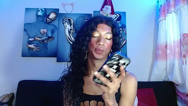 Maidi  online show from 01-17-25, 01:35