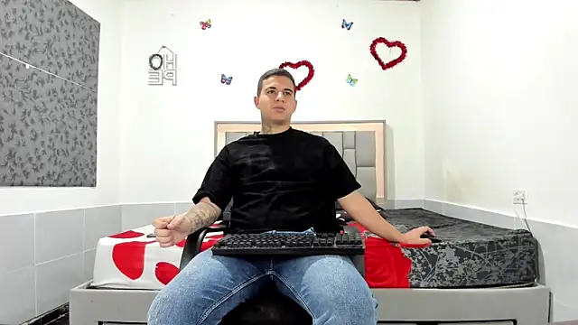 simookeler online show from 10-04-25, 10:57