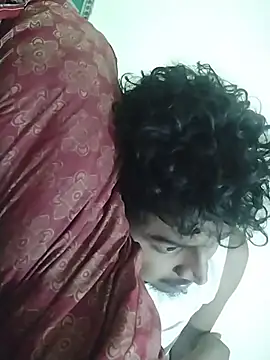 Snapshot of heartless__95 chatting on 05-30-26, 02:58 heartless 95 online show from 05-30-26, 02:58