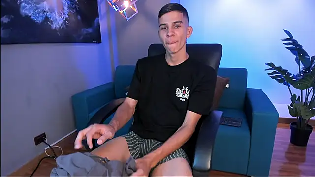 Aaron Scoot online show from 03-31-26, 09:26