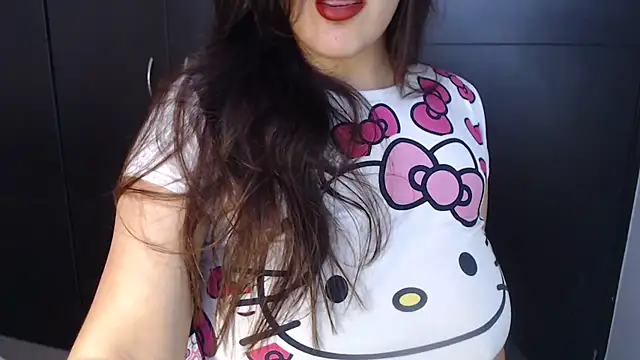 AdharaLujan online show from 09-11-25, 04:51