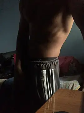 Snapshot of Vampire_xoxo chatting on 12-24-24, 02:54 Vampire xoxo online show from 12-24-24, 02:54