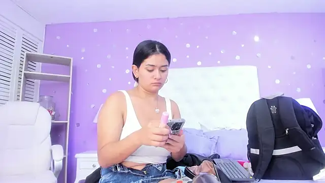 scarlette 15  online show from 12-05-25, 03:37