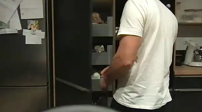 Snapshot of unconnudu21000 chatting on 12-14-24, 06:56 unconnudu21000 online show from 12-14-24, 06:56