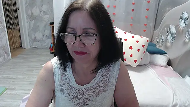 OlgaHottie online show from 05-17-26, 11:34