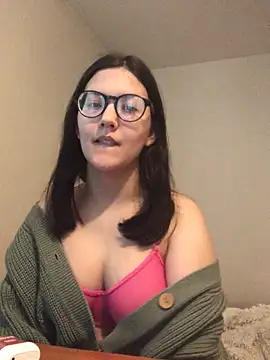 Snapshot of Prudie_Gabriella chatting on 01-31-25, 12:18 Prudie Gabriella online show from 01-31-25, 12:18