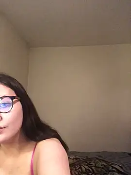 Snapshot of Prudie_Gabriella chatting on 03-18-25, 06:15 Prudie Gabriella online show from 03-18-25, 06:15