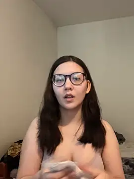 Snapshot of Prudie_Gabriella chatting on 03-19-25, 01:29 Prudie Gabriella online show from 03-19-25, 01:29