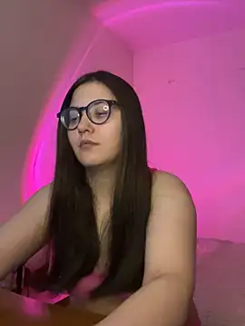 Snapshot of Prudie_Gabriella chatting on 10-12-25, 11:53 Prudie Gabriella online show from 10-12-25, 11:53