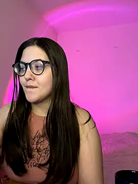 Snapshot of Prudie_Gabriella chatting on 10-22-25, 08:58 Prudie Gabriella online show from 10-22-25, 08:58
