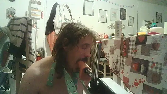 cyril020202 online show from 10-26-25, 09:42