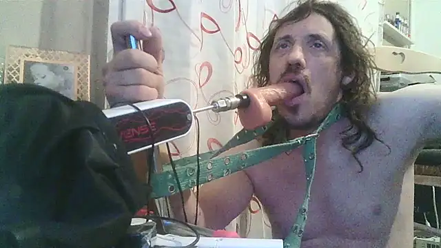 Snapshot of cyril020202 chatting on 03-13-26, 06:53 cyril020202 online show from 03-13-26, 06:53