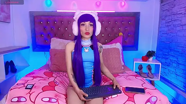 EmmaWilder online show from 11-04-25, 08:52